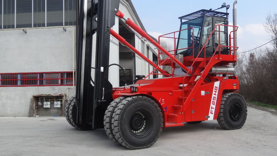 Empty container handler FTMH FT25 H8