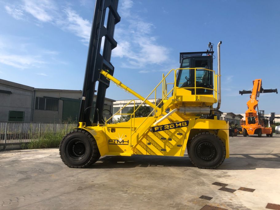 Leercontainerstapler FTMH FT25 H8